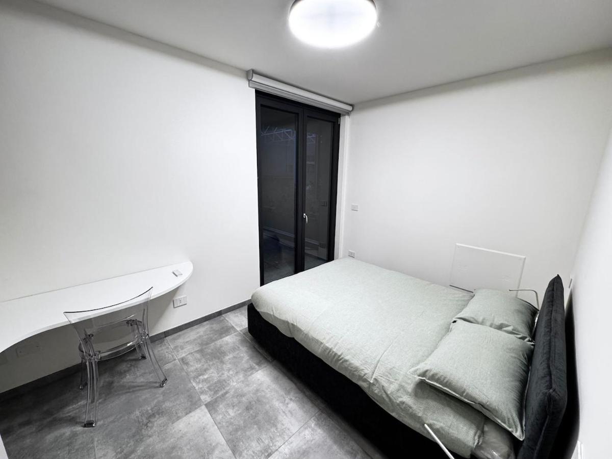 Bilocale Con Patio Privato * Turin